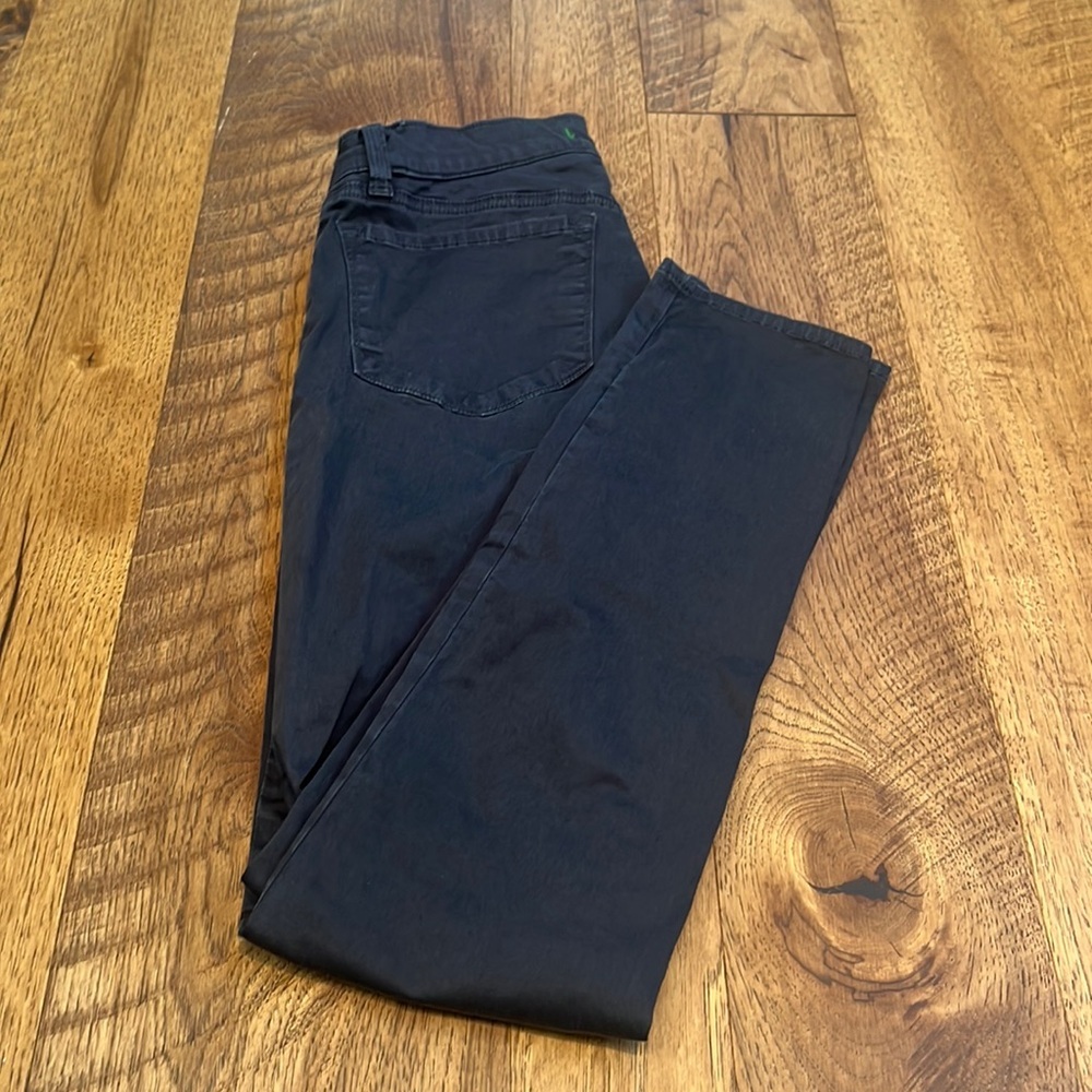 J Brand Woman’a Black Cargo Jeans Size 28